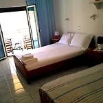 Appartement Kerasies Studios *