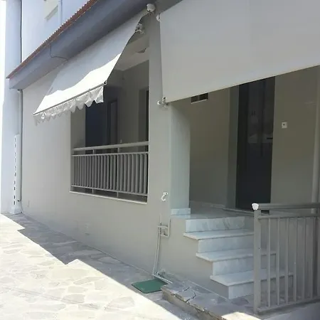 Apartament Kerasies
