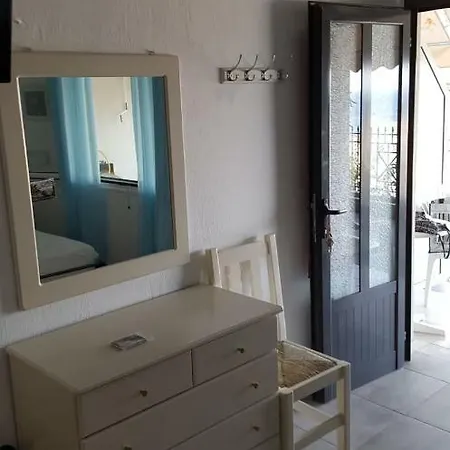 Apartament Kerasies Patitiri